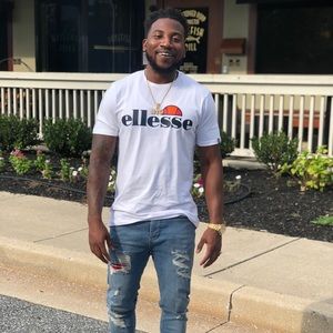 Meet your Posher, Omar